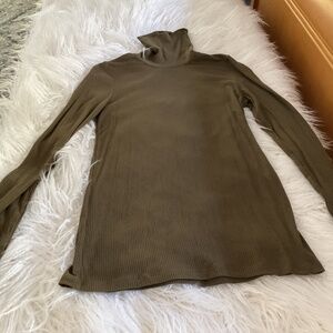 ATM Ribbed Turtleneck